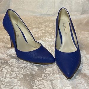 Aldo Blue pumps